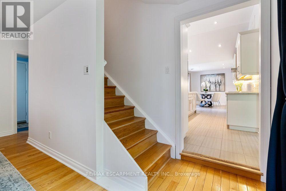 1361 Goldthorpe Road, Mississauga, ON