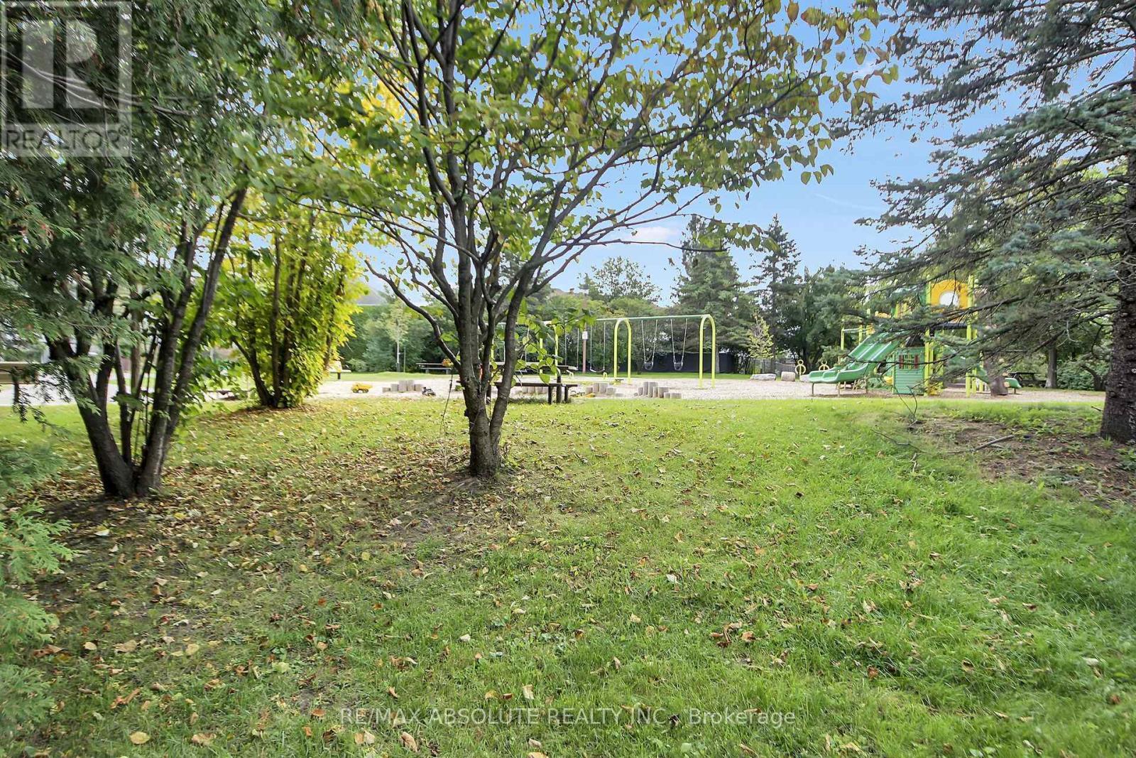 38 Forestglade Crescent, Ottawa, ON