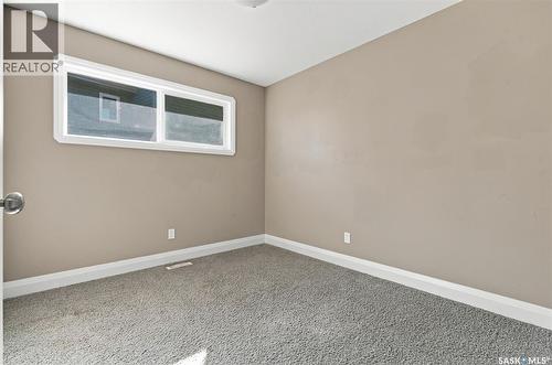 1114 Hargreaves Way, Saskatoon, SK 