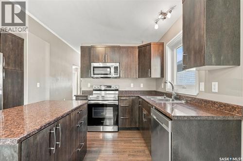 1114 Hargreaves Way, Saskatoon, SK 