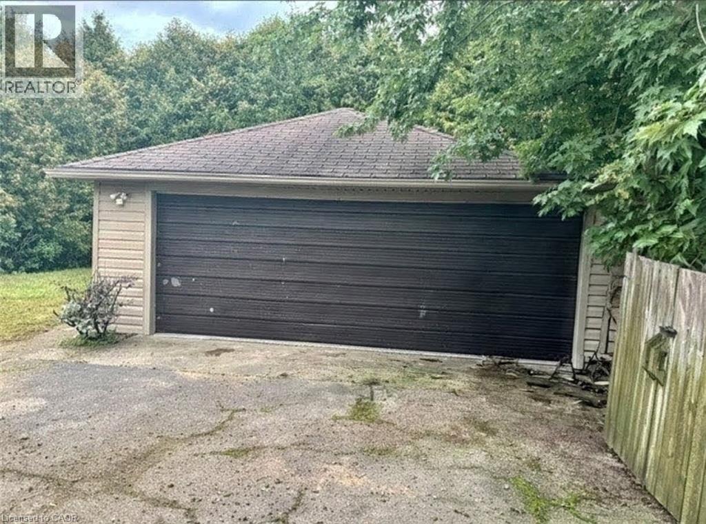2428 Eileen Drive, Burlington, ON