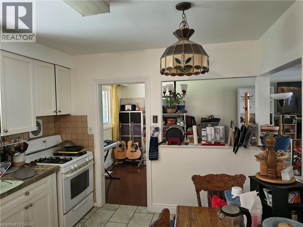 2428 Eileen Drive, Burlington, ON