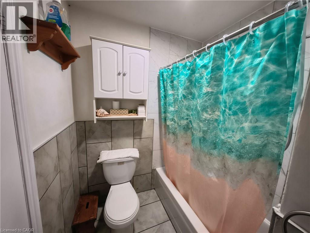 2428 Eileen Drive, Burlington, ON