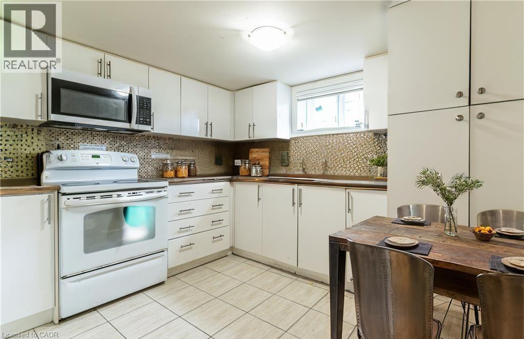 609 Mohawk Road E Unit# 2, Hamilton, ON