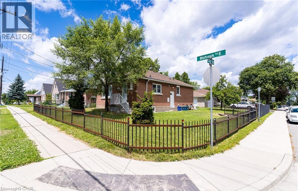 609 Mohawk Road E Unit# 2, Hamilton, ON