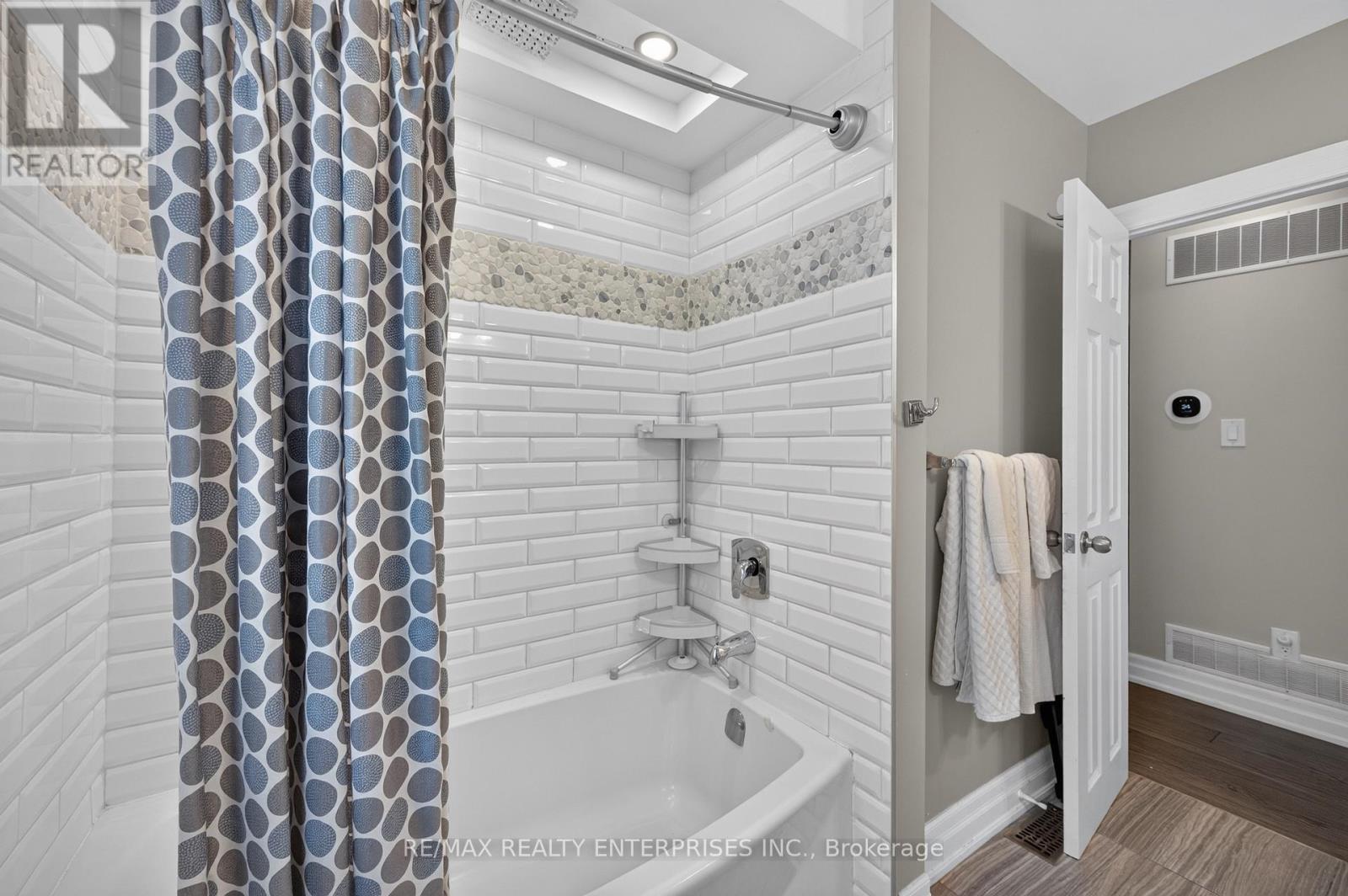 1957 Delaney Drive, Mississauga, ON