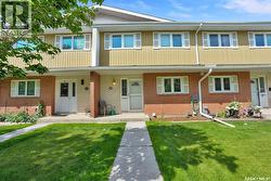 264 Plainsview DRIVE  Regina, SK S4S 6N1