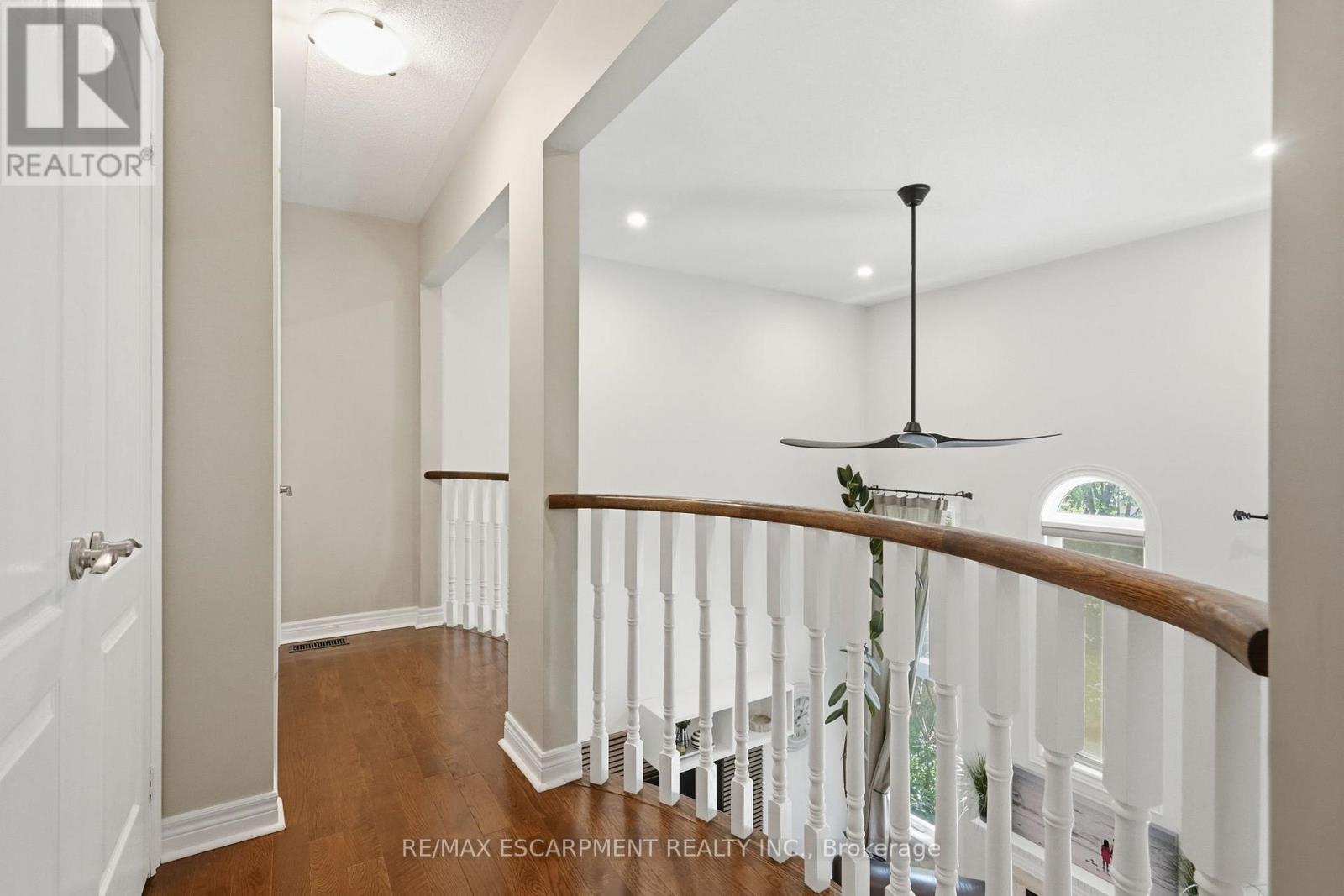 5347 Jameson Crescent, Burlington, ON