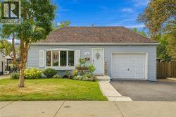 470 COCHRANE Road  Hamilton, ON L8K 3H1