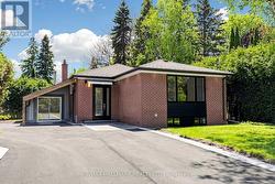 BASEMENT 2 - 11 JOHNSON ROAD Aurora, ON L4G 2A3