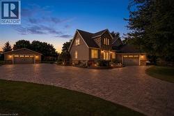 17 ATHLONE Road  Cambridge, ON N1R 1J1