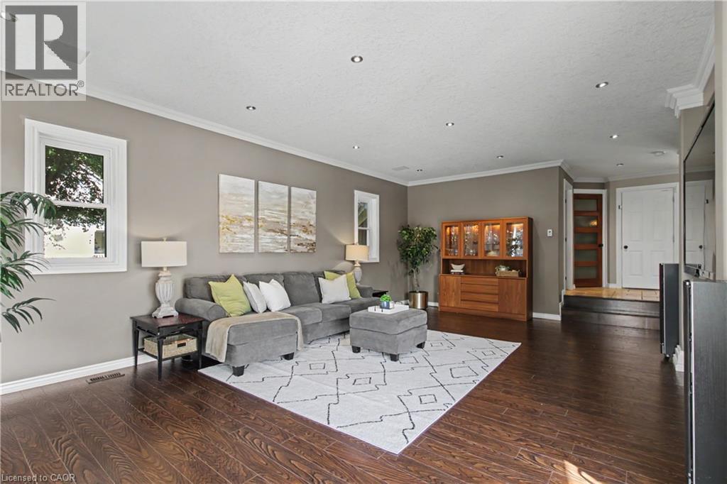 17 Athlone Road, Cambridge, ON