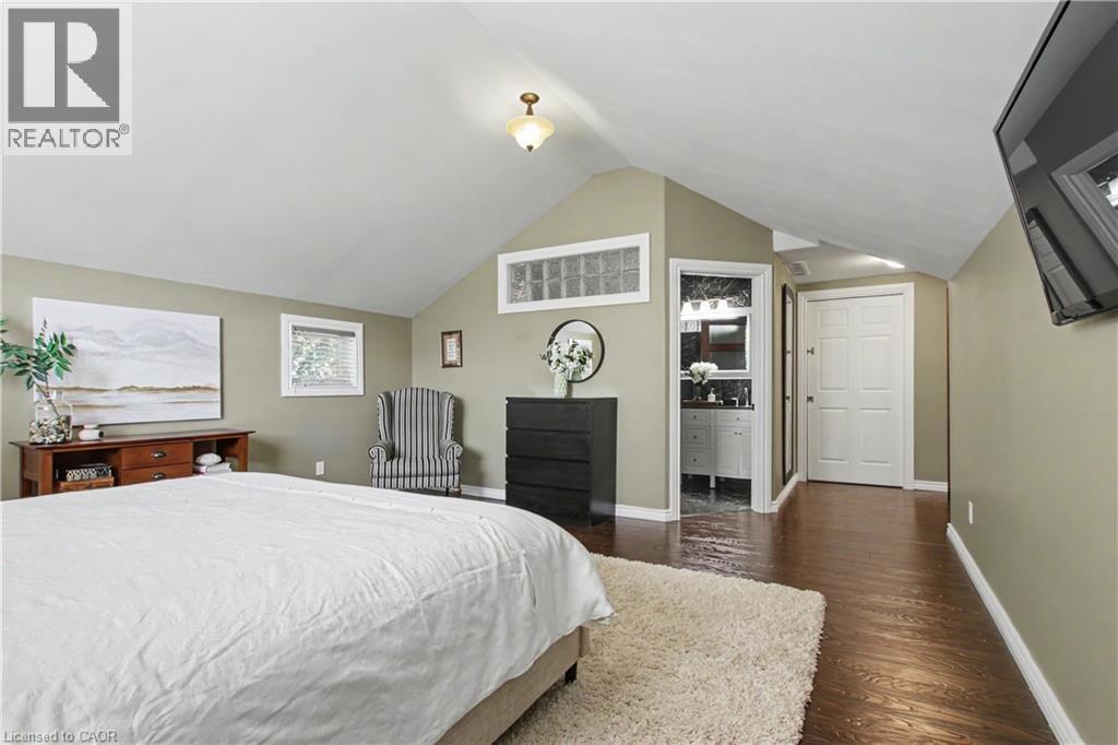17 Athlone Road, Cambridge, ON
