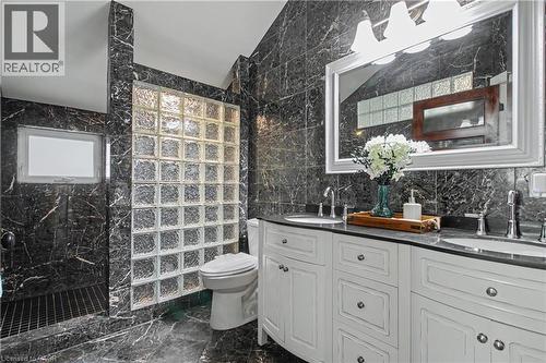 17 Athlone Road, Cambridge, ON 