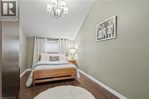 17 Athlone Road, Cambridge, ON 