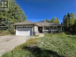 9122 REYNOLDS ROAD Prince George, BC V2N 6N5