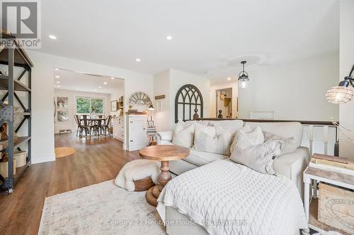 635 Hillview Road, Cambridge, ON 