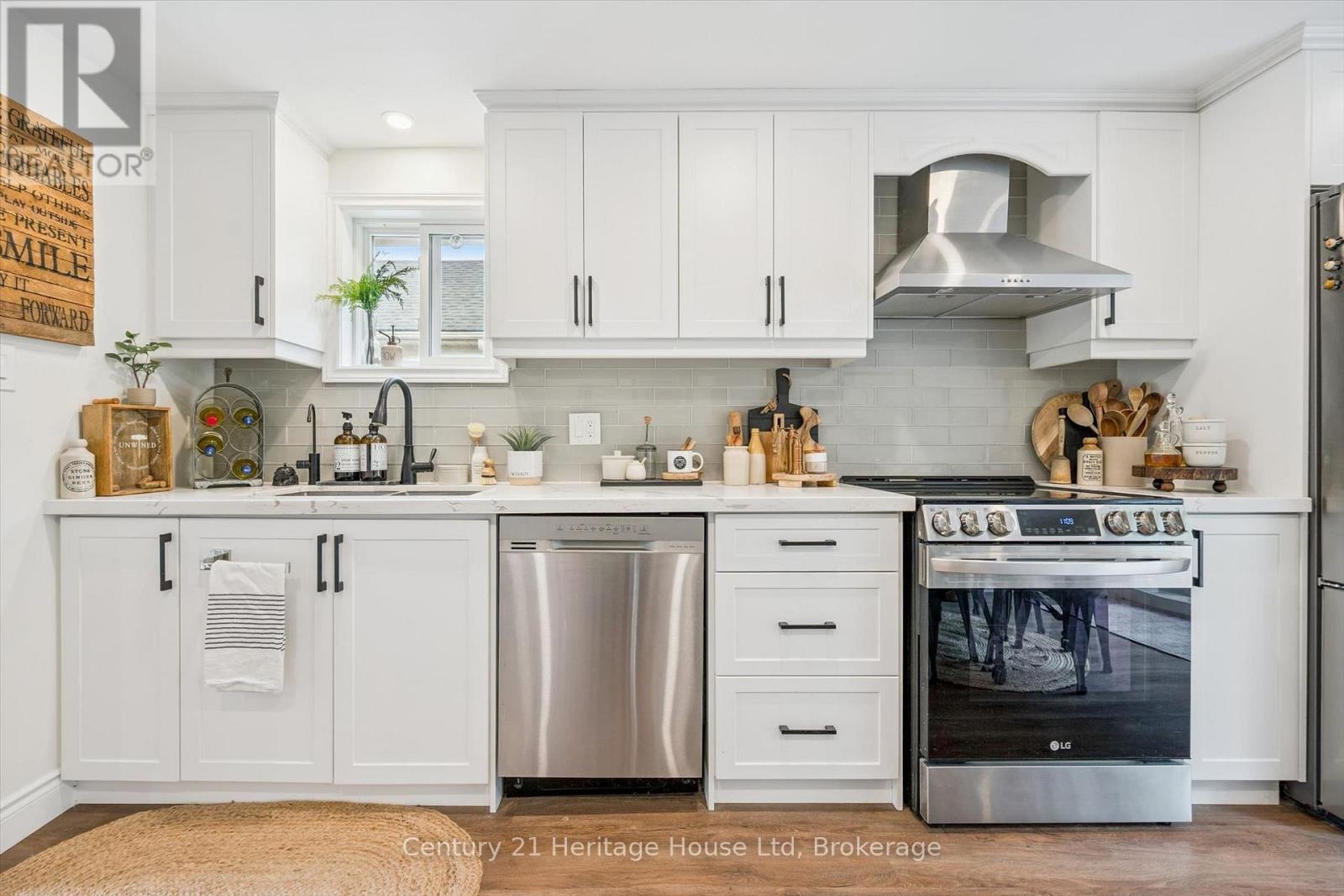 635 Hillview Road, Cambridge, ON