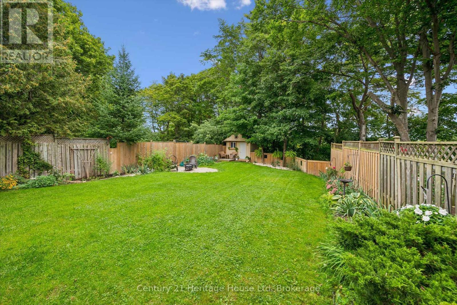 635 Hillview Road, Cambridge, ON