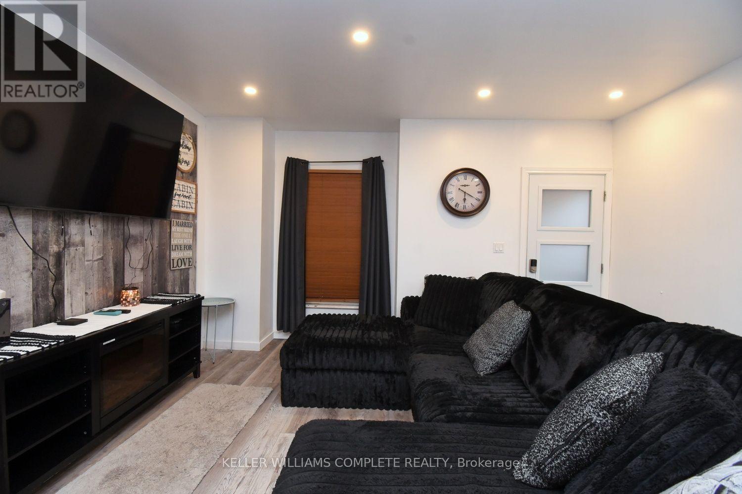 80 Francis Street, Hamilton, ON