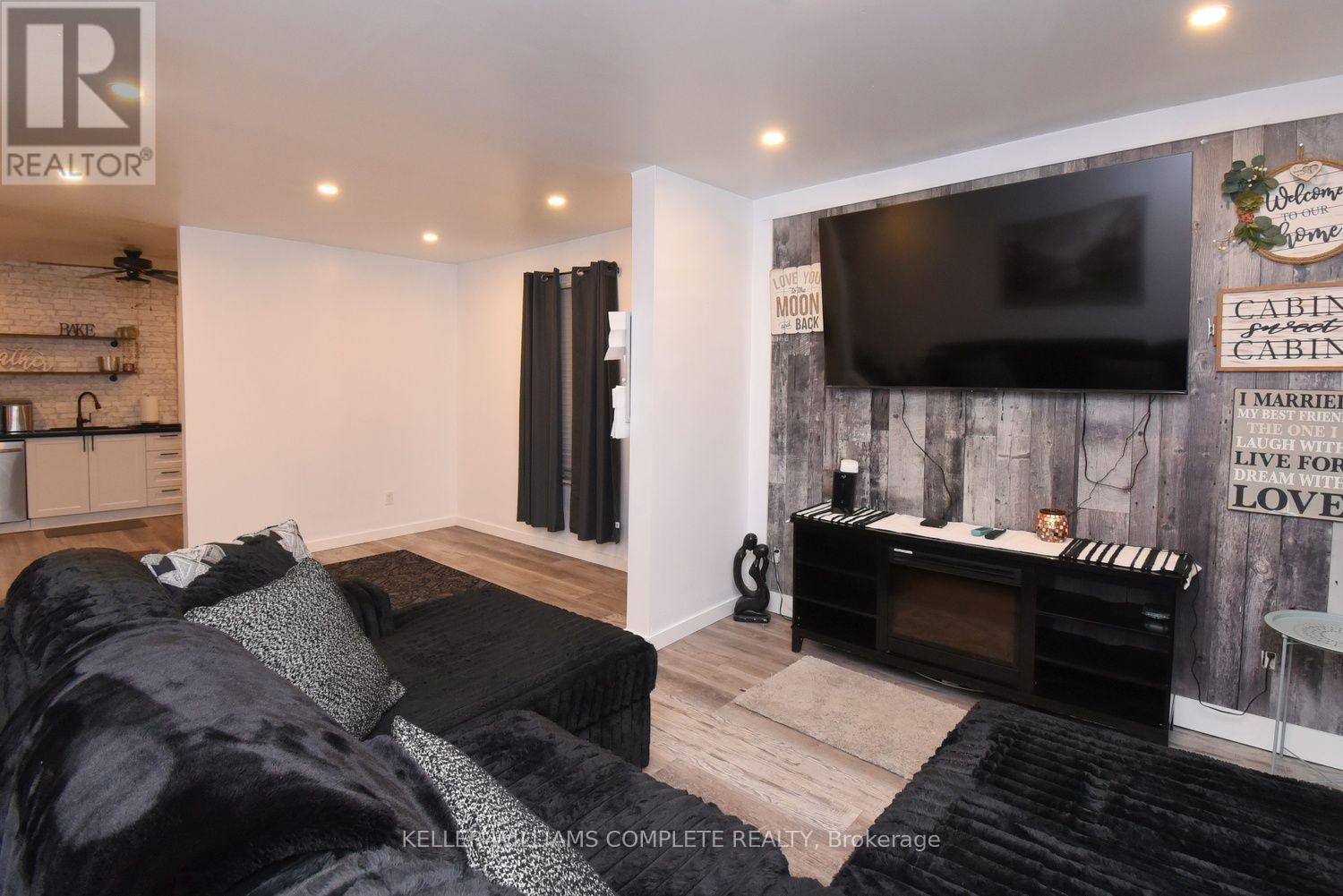 80 Francis Street, Hamilton, ON
