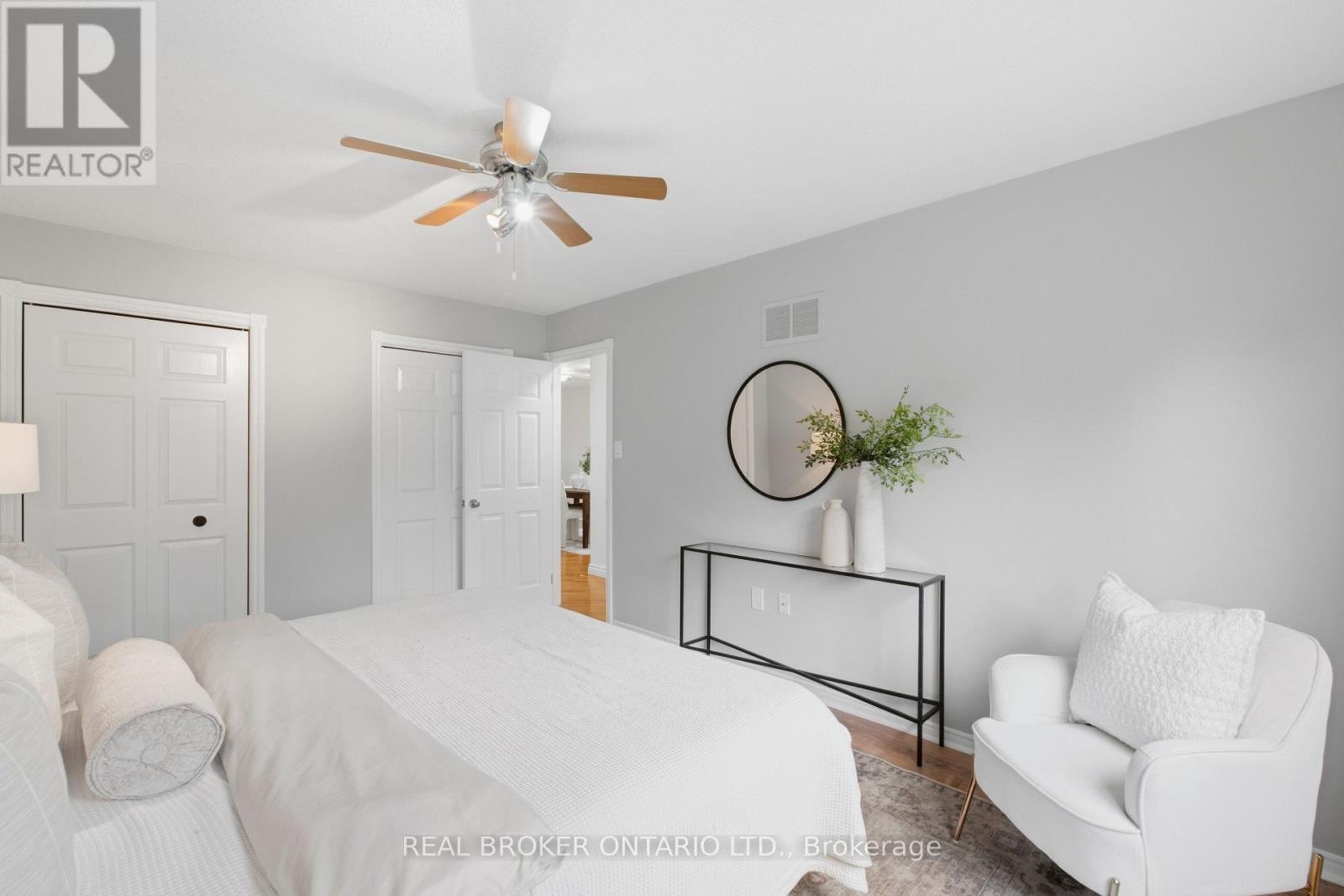 1249 Thorpe Road, Burlington, ON