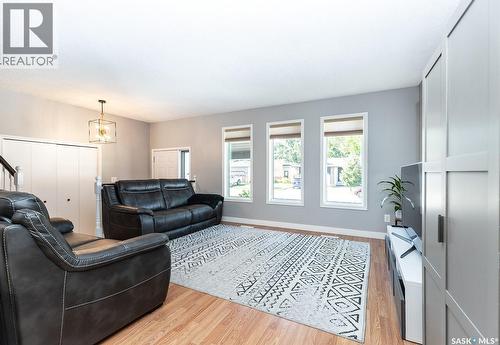 343 Armstrong Way, Saskatoon, SK 