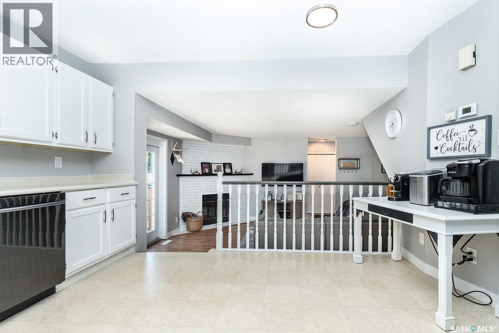 343 Armstrong Way, Saskatoon, SK