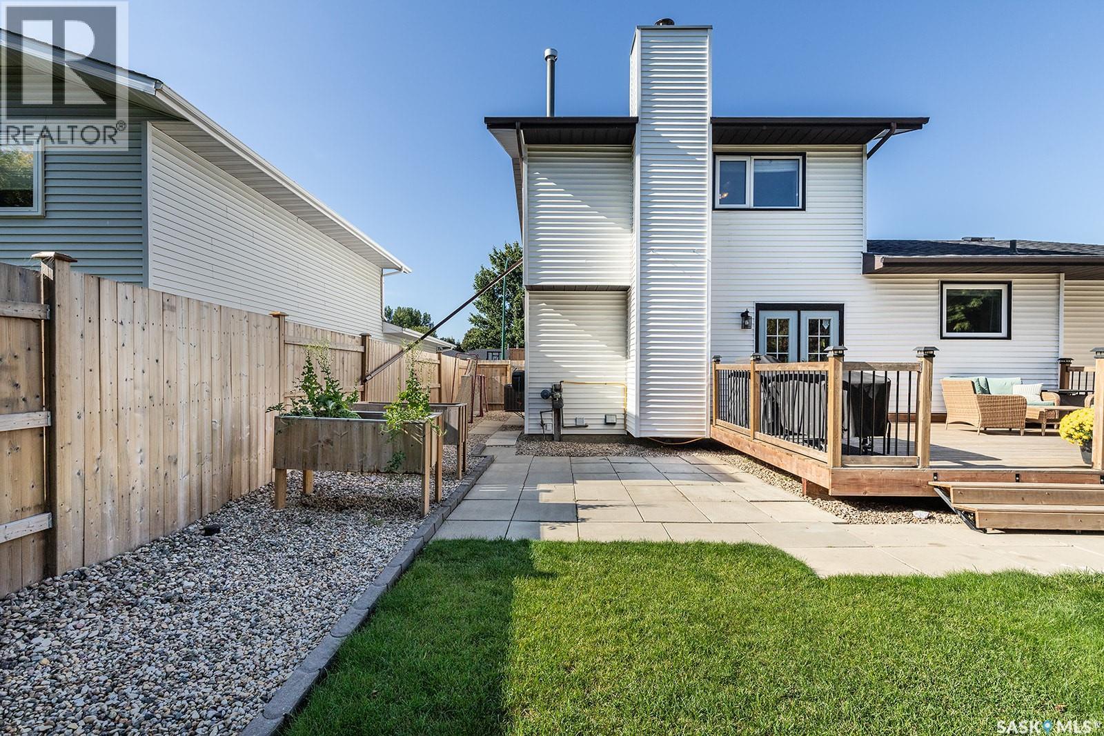 343 Armstrong Way, Saskatoon, SK