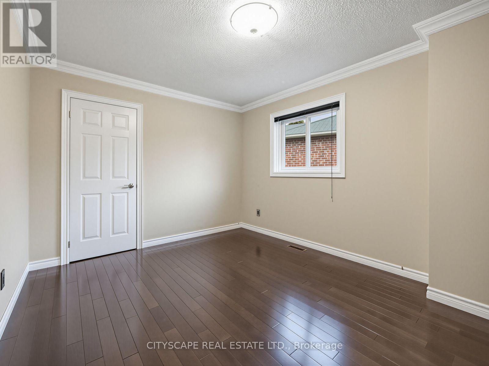 5610 Cortina Crescent, Mississauga, ON