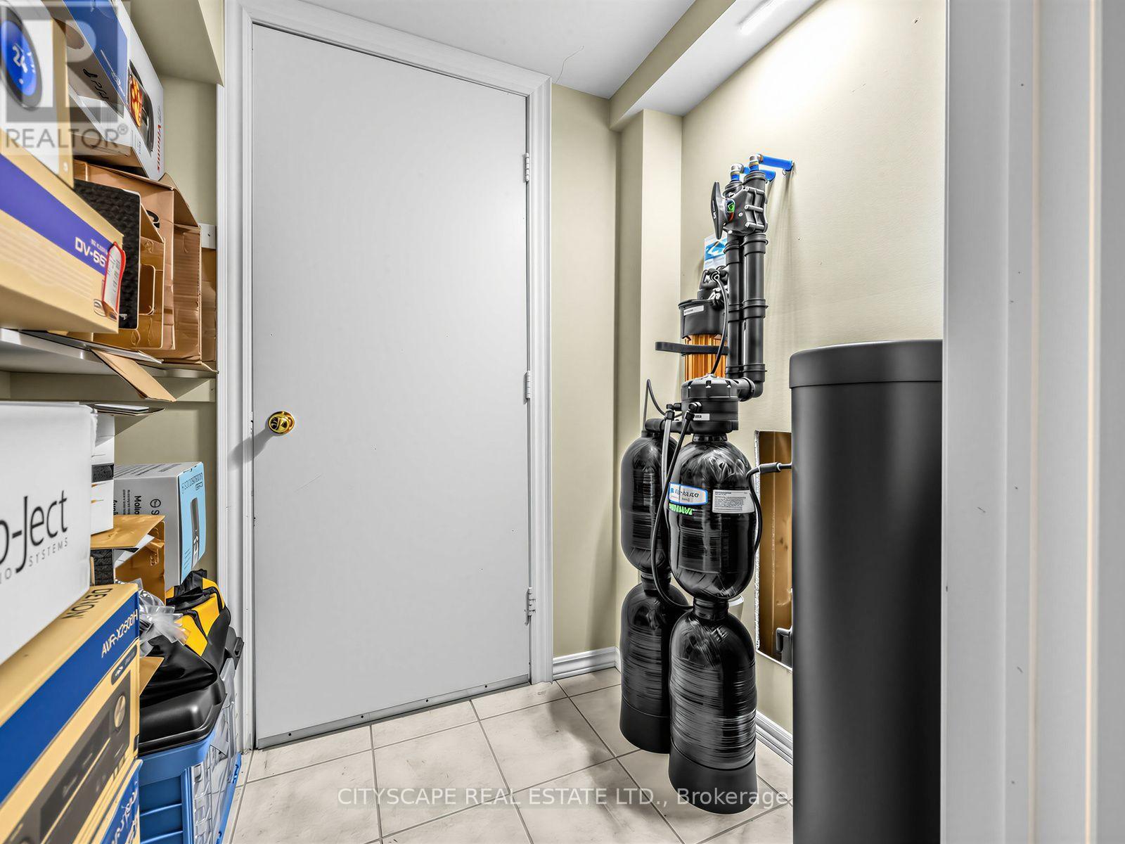 5610 Cortina Crescent, Mississauga, ON