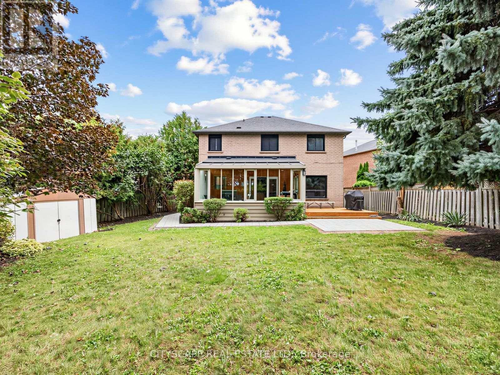 5610 Cortina Crescent, Mississauga, ON