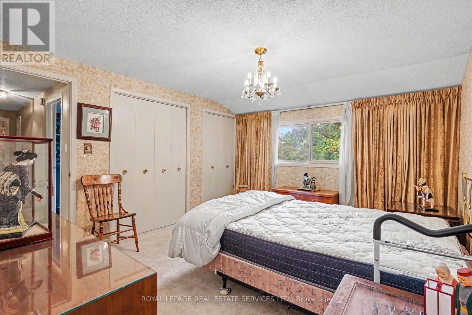 1577 Thompson Street, Mississauga, ON