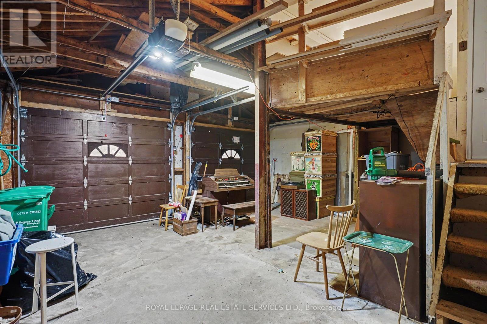 1577 Thompson Street, Mississauga, ON