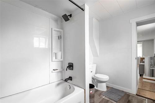 1461 Winnipeg Avenue W, Winnipeg, MB 