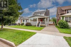 1414 MCGREGOR AVENUE Thunder Bay (Hyde Park), ON P7E 5E6