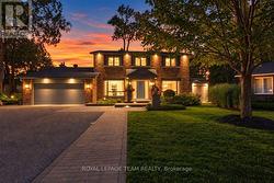 7 CHARNWOOD COURT Ottawa, ON K2E 7C9
