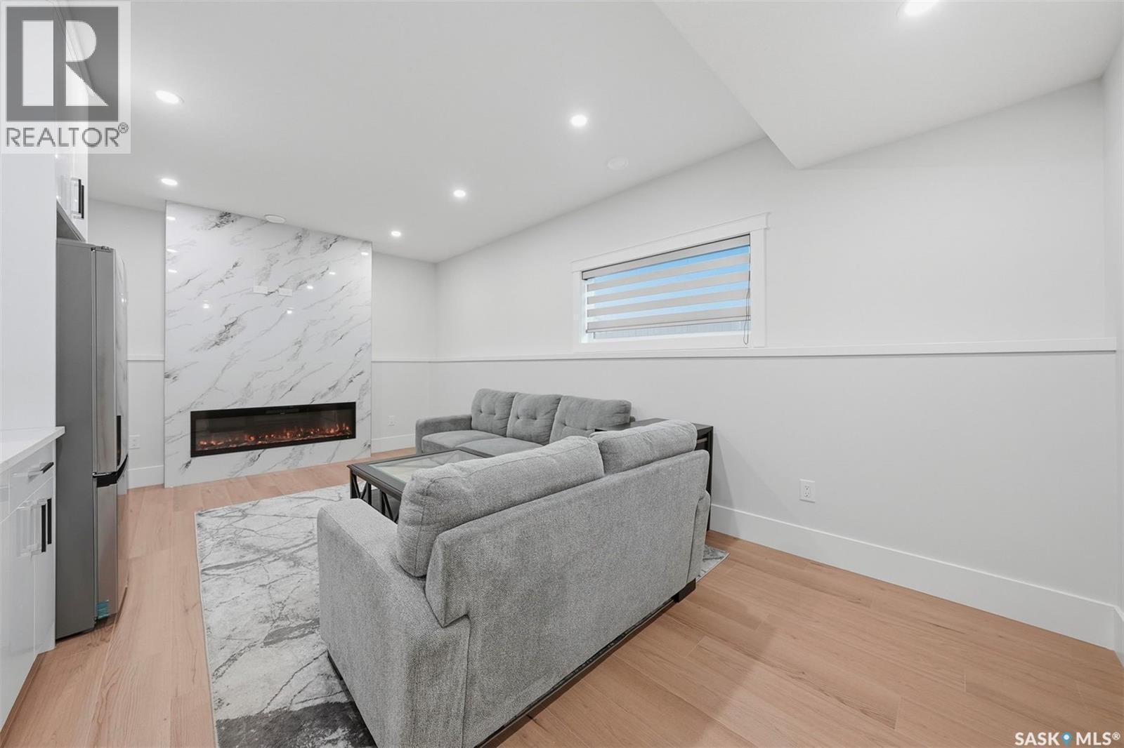 718 Weir Crescent, Warman, SK