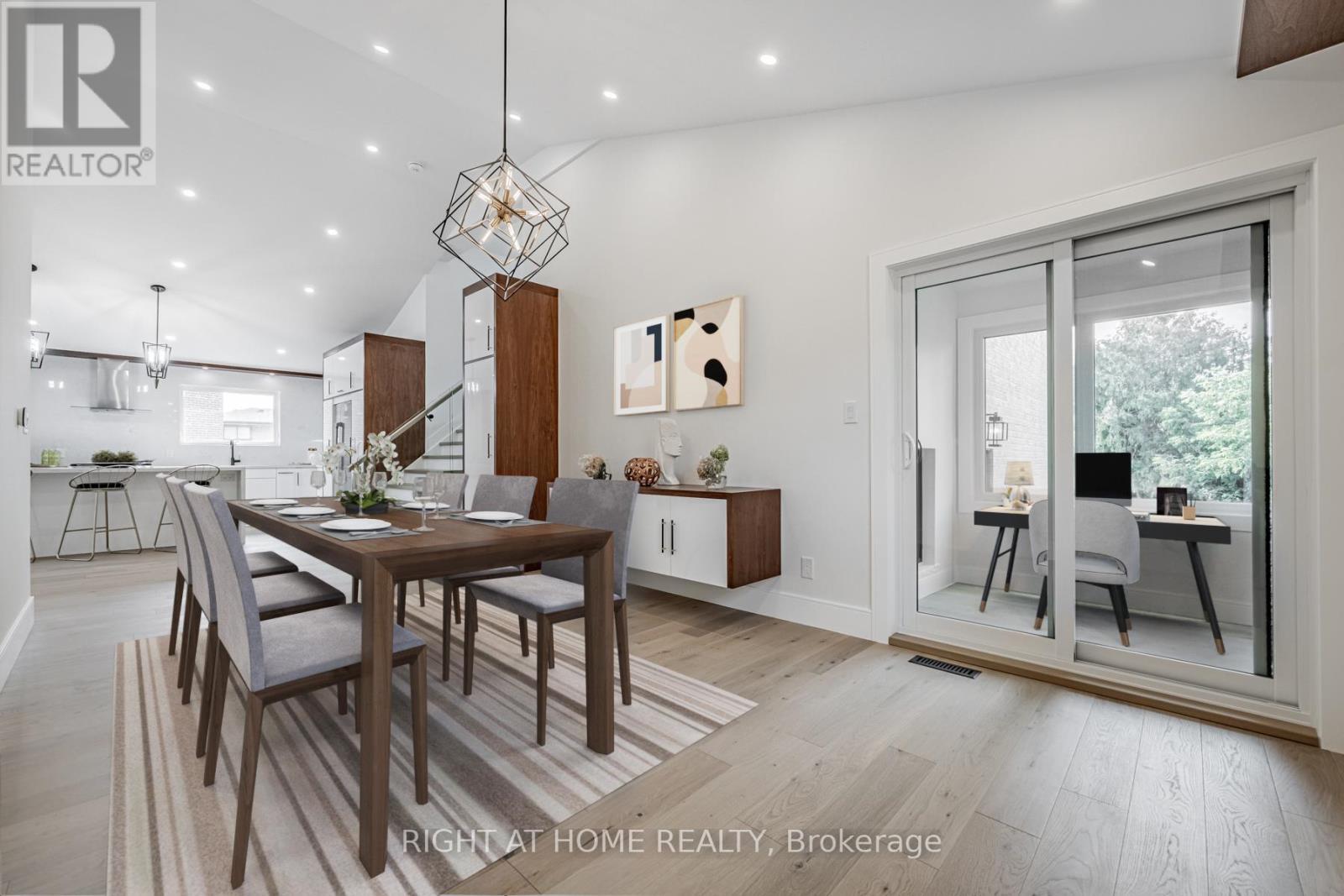 690 Hillman Crescent, Mississauga, ON