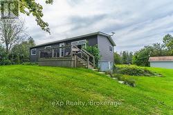 15 HOWDENVALE ROAD South Bruce Peninsula, ON N0H 1X0