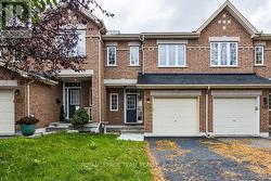 122 SADDLESMITH CIRCLE Ottawa, ON K2M 2Y6