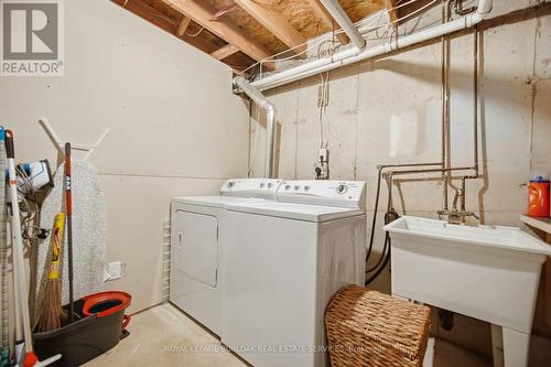842 Upper Kenilworth Avenue, Hamilton, ON 