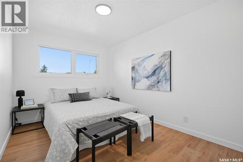 3805 Diefenbaker Drive, Saskatoon, SK 