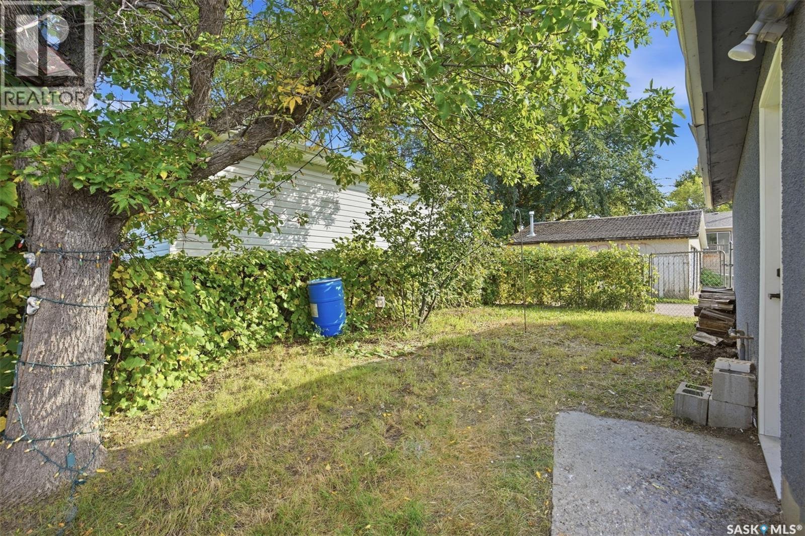 3805 Diefenbaker Drive, Saskatoon, SK