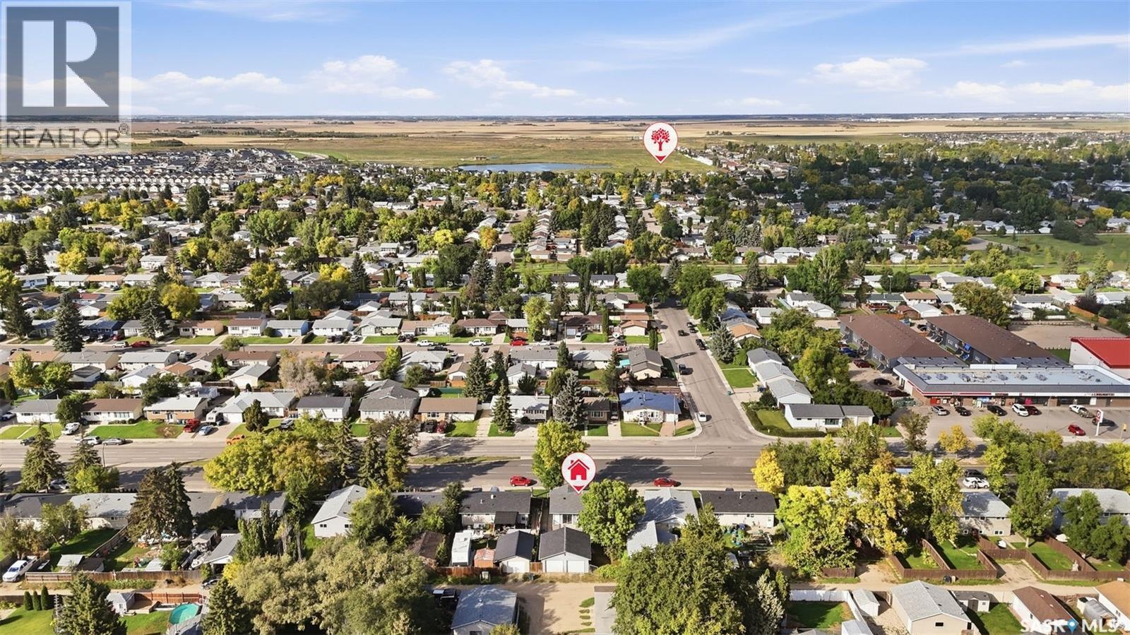 3805 Diefenbaker Drive, Saskatoon, SK