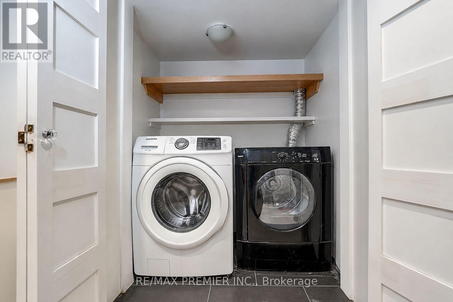 445 Selsey Drive, Mississauga, ON