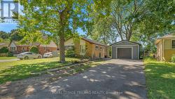 93 MANITOULIN DRIVE London East (East O), ON N5W 1M5