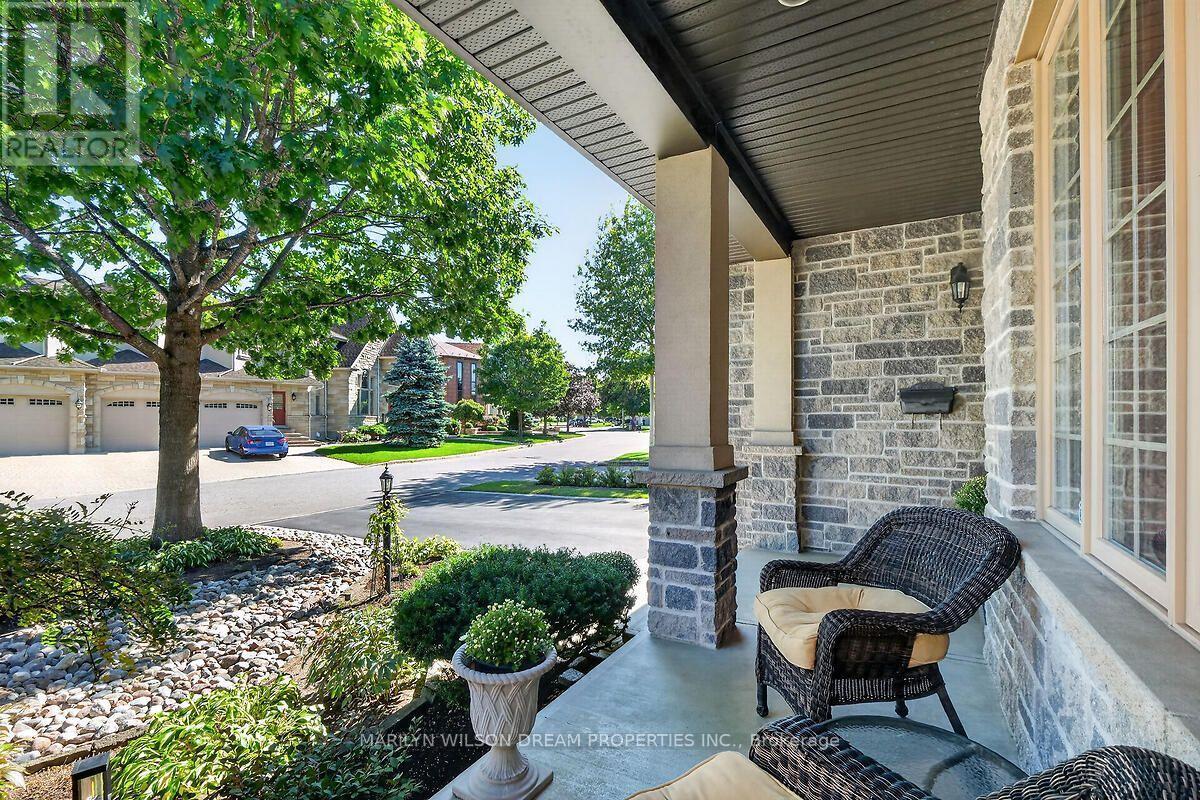 448 Rahul Crescent, Ottawa, ON