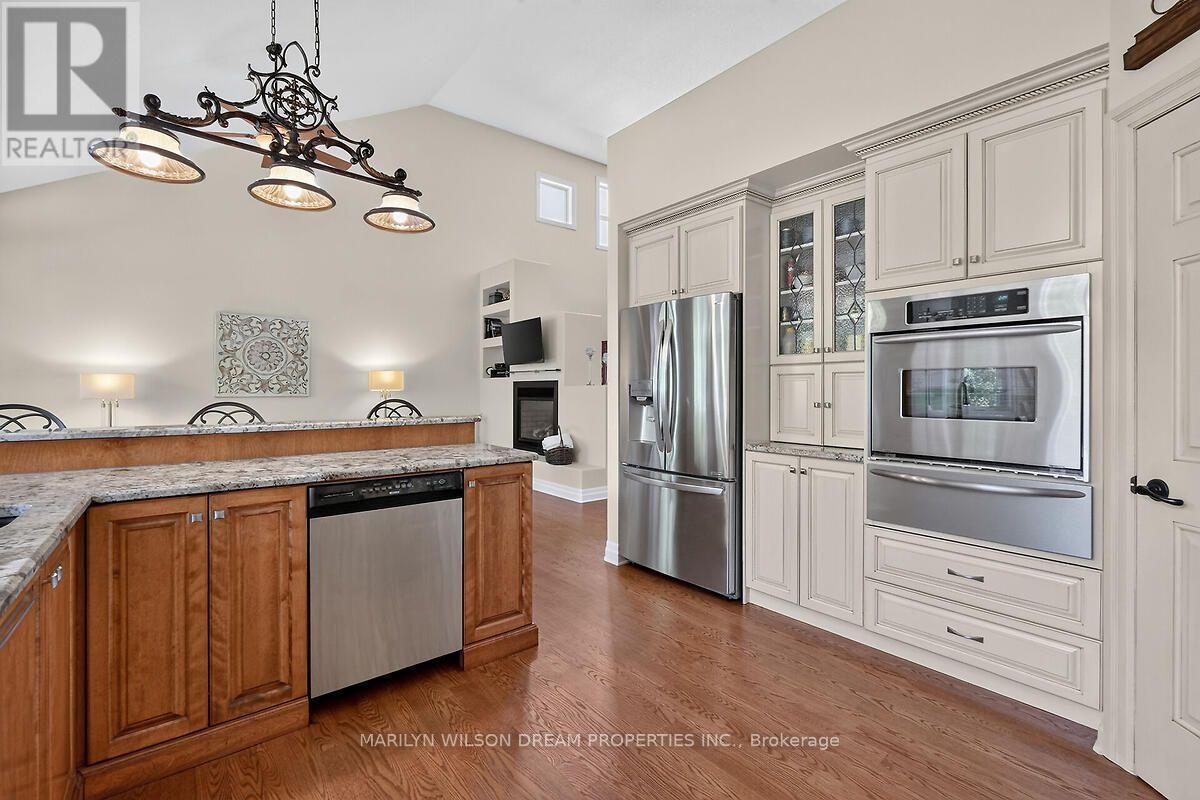 448 Rahul Crescent, Ottawa, ON