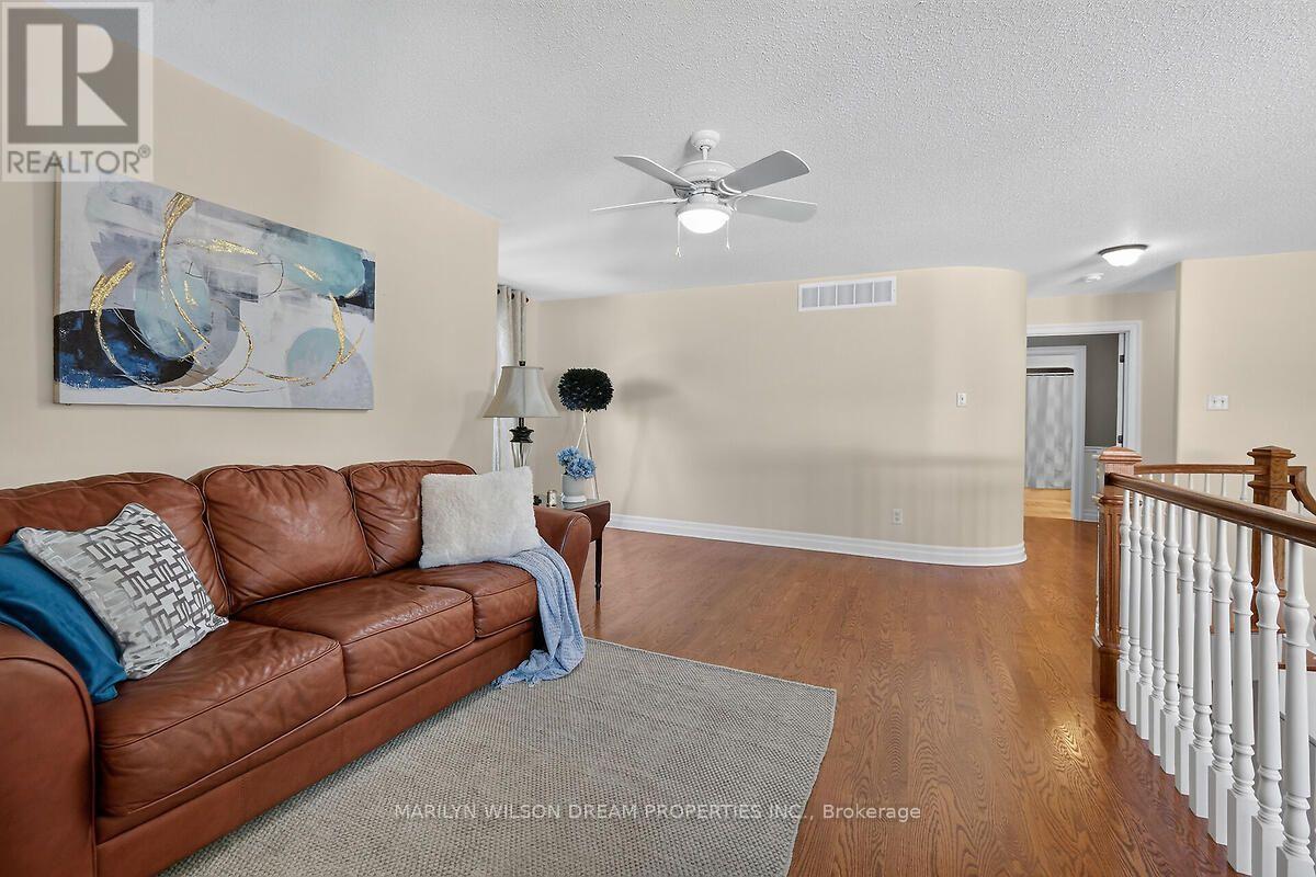 448 Rahul Crescent, Ottawa, ON